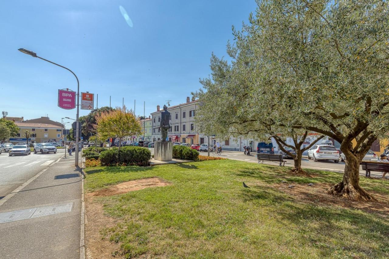 Rooms Vitoria On Joakim Square Poreč Eksteriør billede