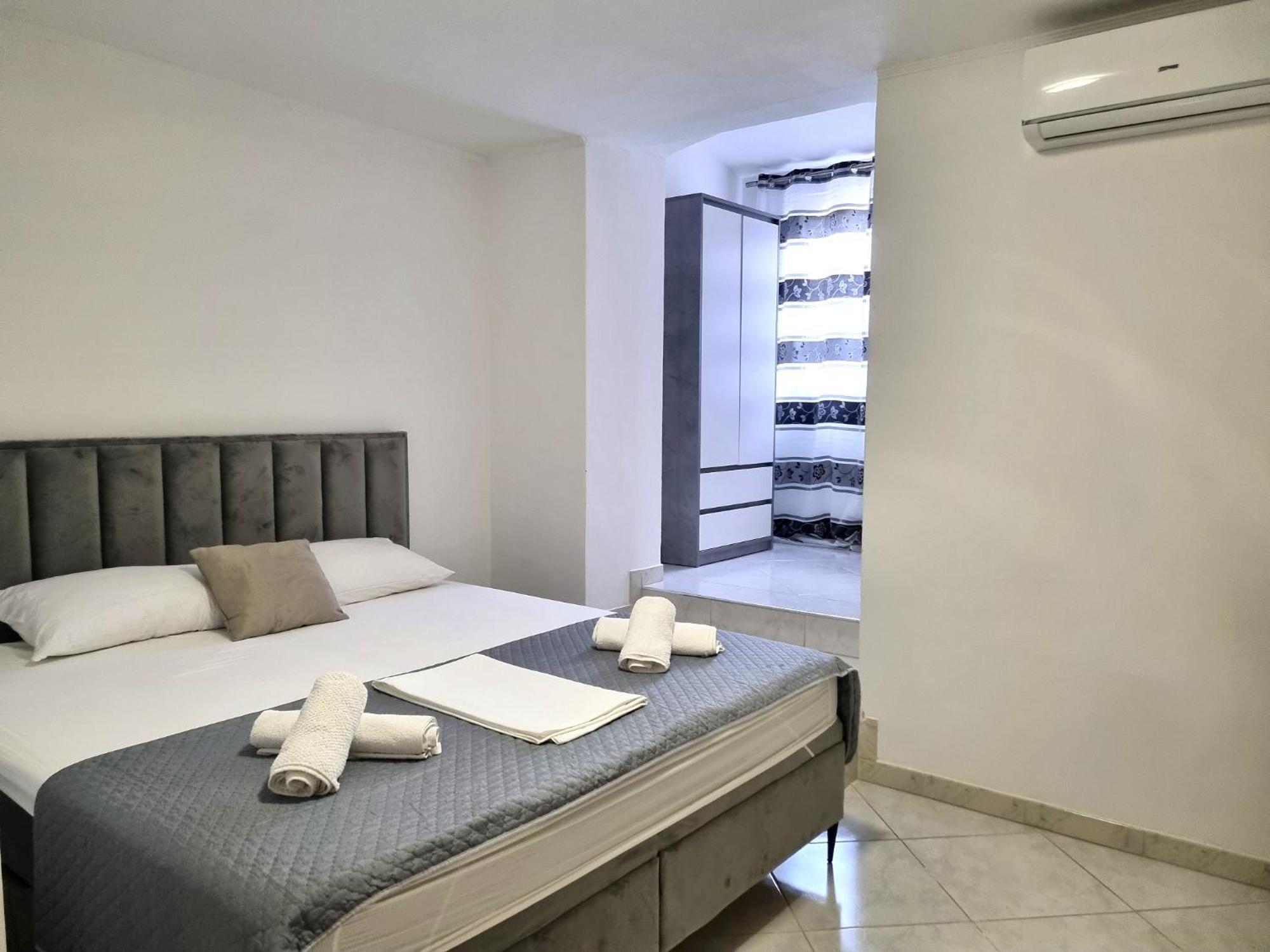Rooms Vitoria On Joakim Square Poreč Eksteriør billede